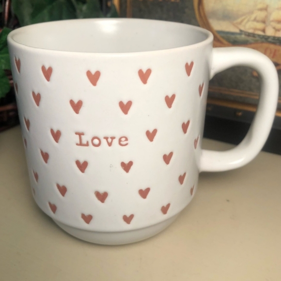 Belle Maison Pink Heart Print “Love” Mug 12oz Valentine's - I HAVE 3 AVAILABLE! - Picture 3 of 5